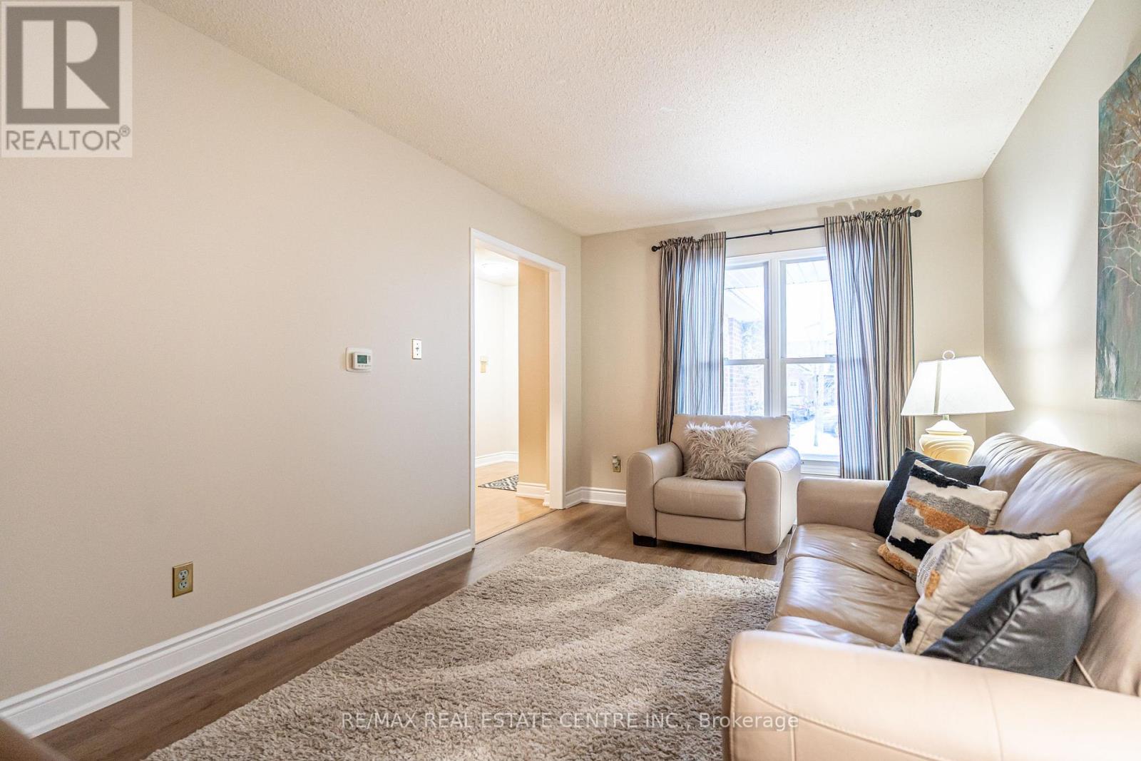 40 Cranmore Court, Brampton, Ontario  L6Z 2Z8 - Photo 10 - W12680396