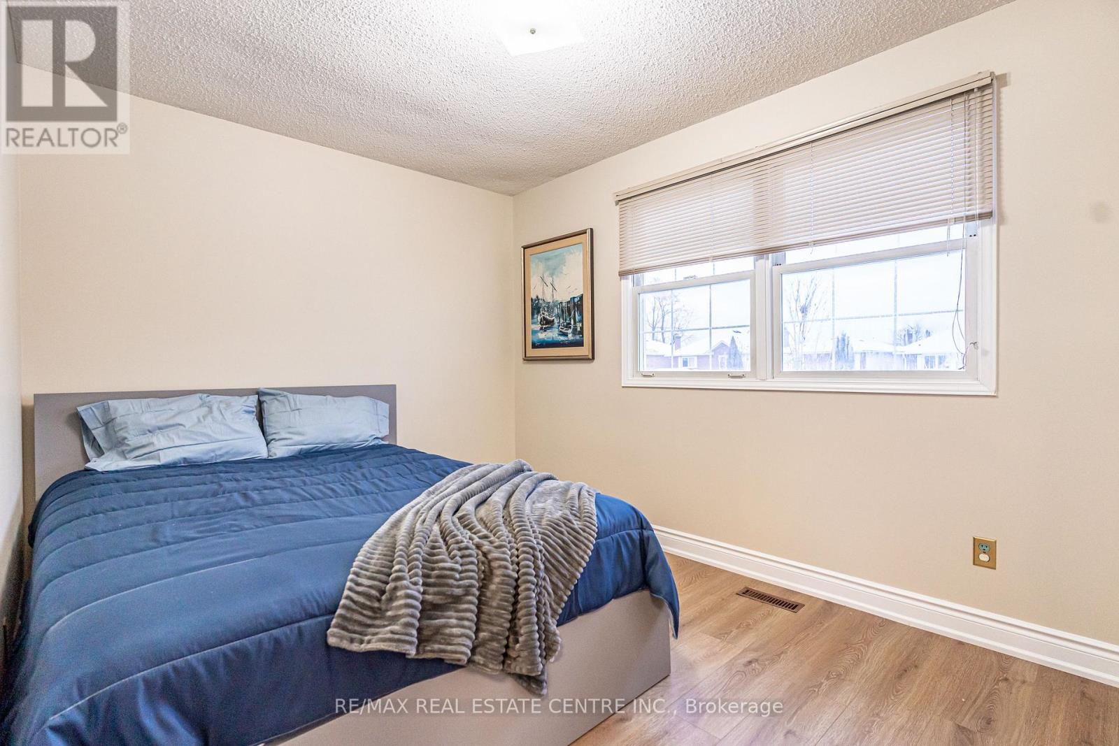 40 Cranmore Court, Brampton, Ontario  L6Z 2Z8 - Photo 34 - W12680396