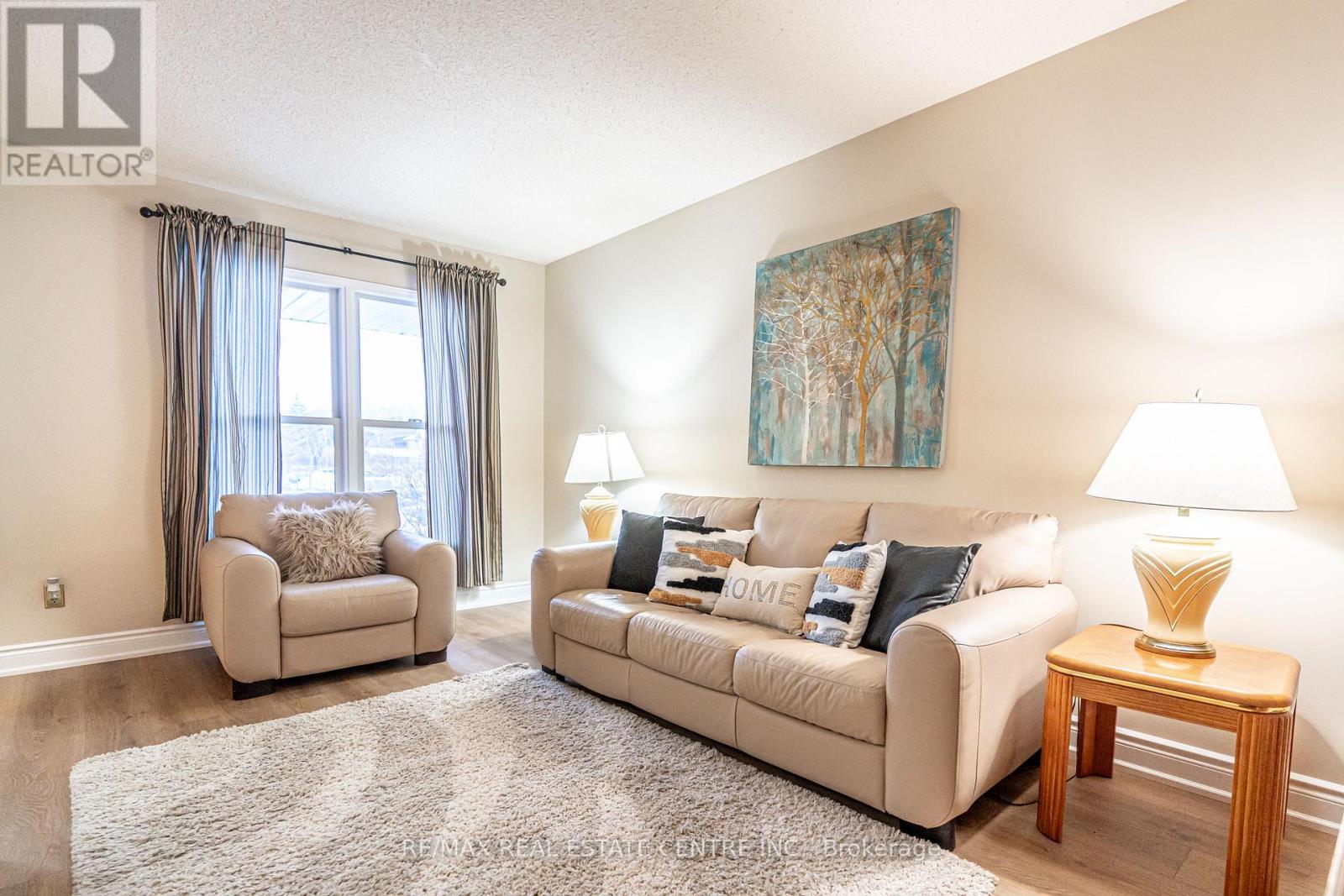 40 Cranmore Court, Brampton, Ontario  L6Z 2Z8 - Photo 9 - W12680396