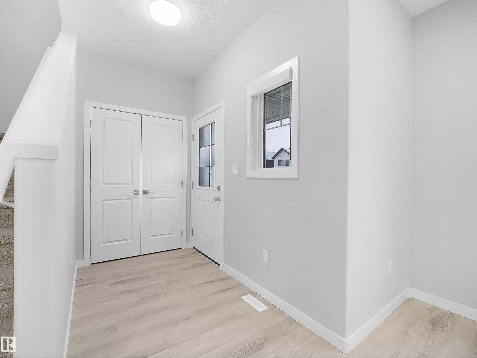 3272 Dallas Schmidt Dr Nw, Edmonton, Alberta  T5E 6Z9 - Photo 3 - E4468504