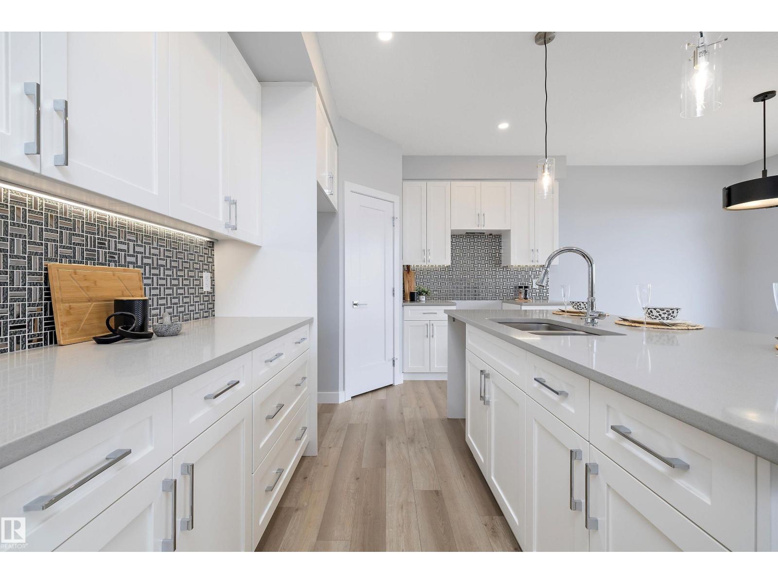 10214 92a Av, Morinville, Alberta  T8R 2R4 - Photo 19 - E4458800