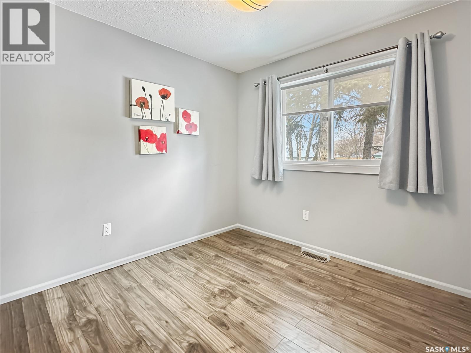 302 Neeping Avenue N, Fort Qu'appelle, Saskatchewan  S0G 1S0 - Photo 15 - SK026472