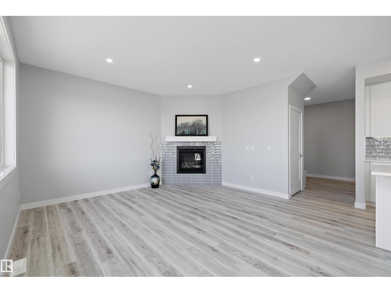 10238 92a Av, Morinville, Alberta  T8R 2R4 - Photo 8 - E4458797