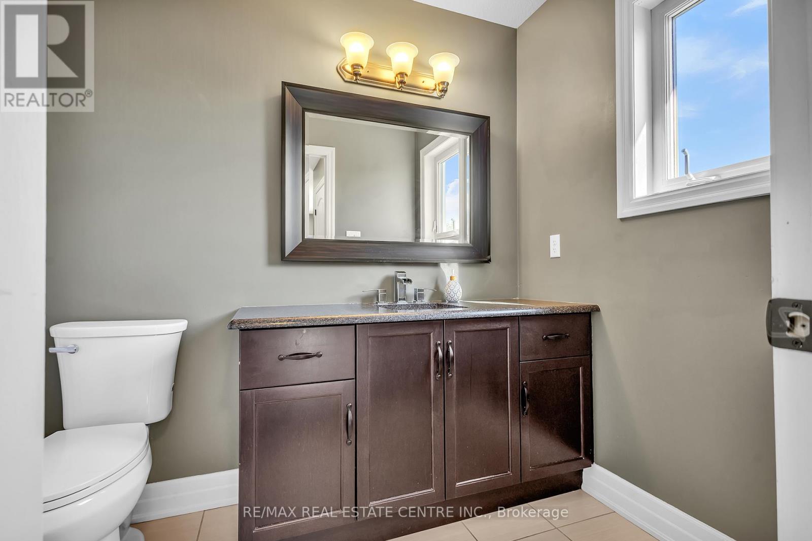 237 Goodwin Drive, Guelph, Ontario  N1L 0K1 - Photo 21 - X12680146