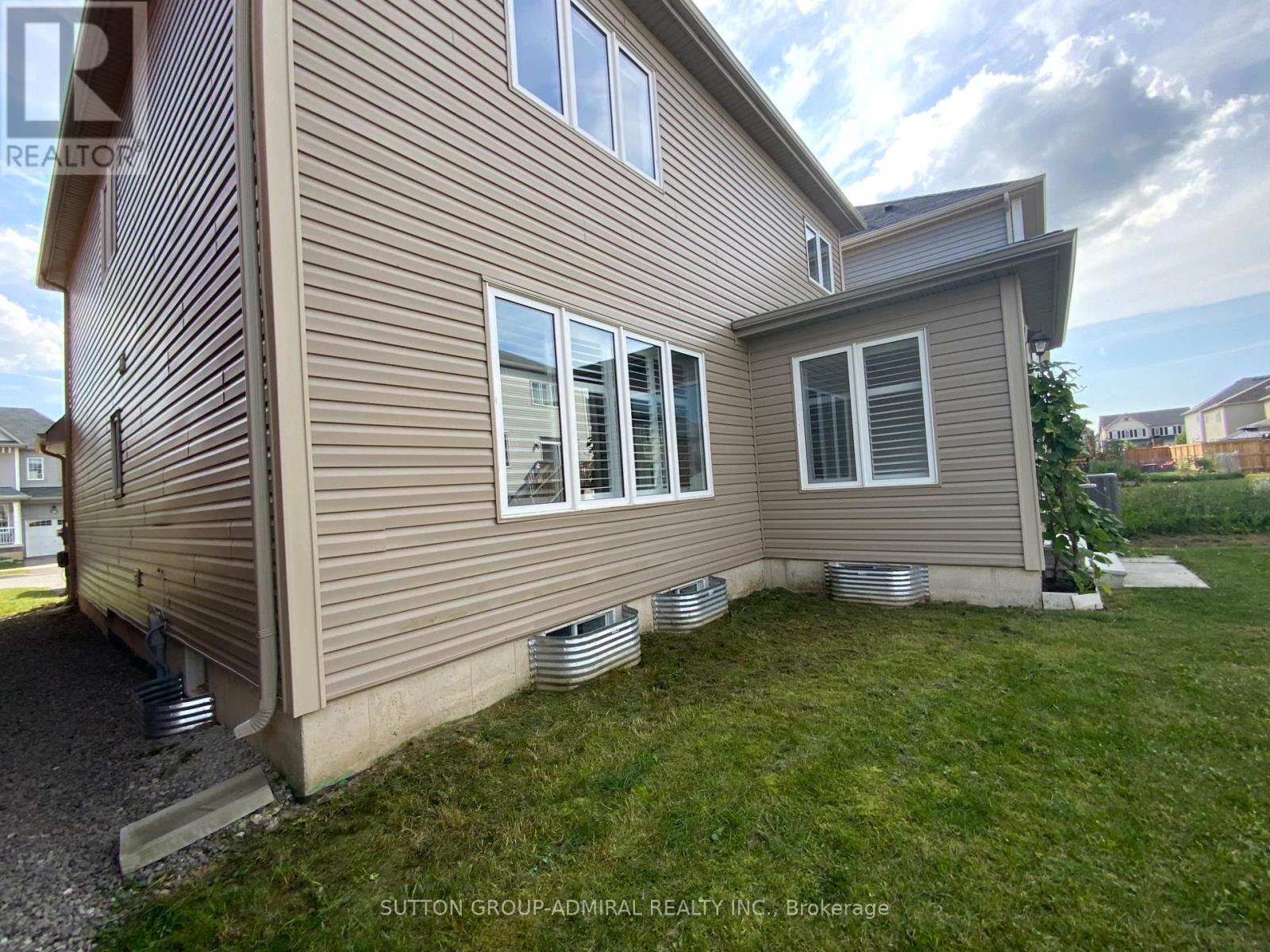 10 Beatty Avenue, Thorold, Ontario  L3C 0H4 - Photo 33 - X12680166