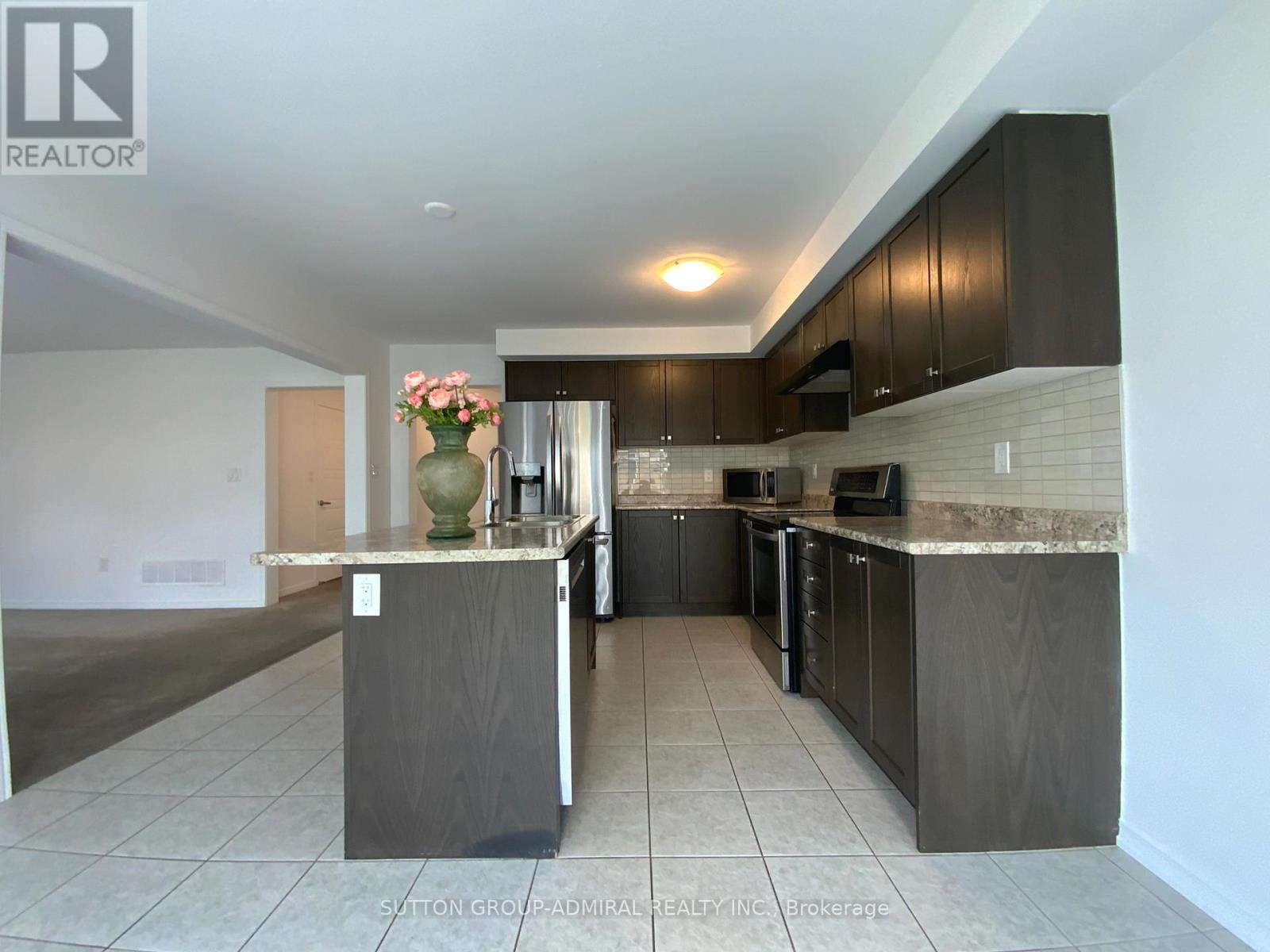 10 Beatty Avenue, Thorold, Ontario  L3C 0H4 - Photo 6 - X12680166