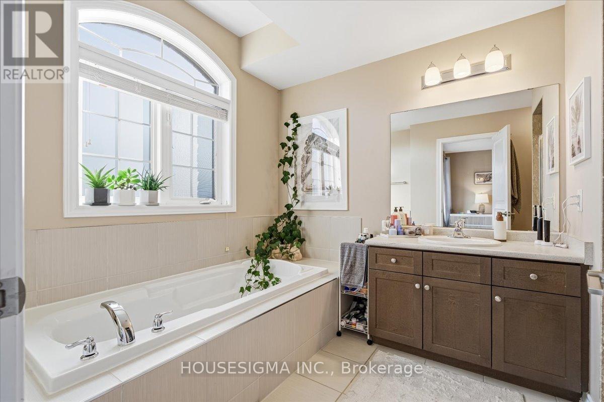 5 - 515 Winston Road, Grimsby, Ontario  L3M 0C8 - Photo 27 - X12680354