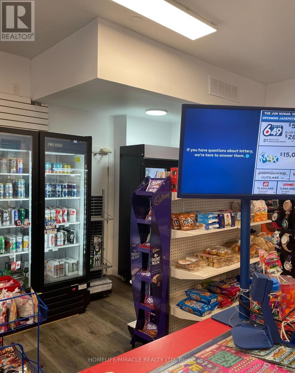 174 Main Street, Cambridge, Ontario  N1R 1W6 - Photo 5 - X12680360