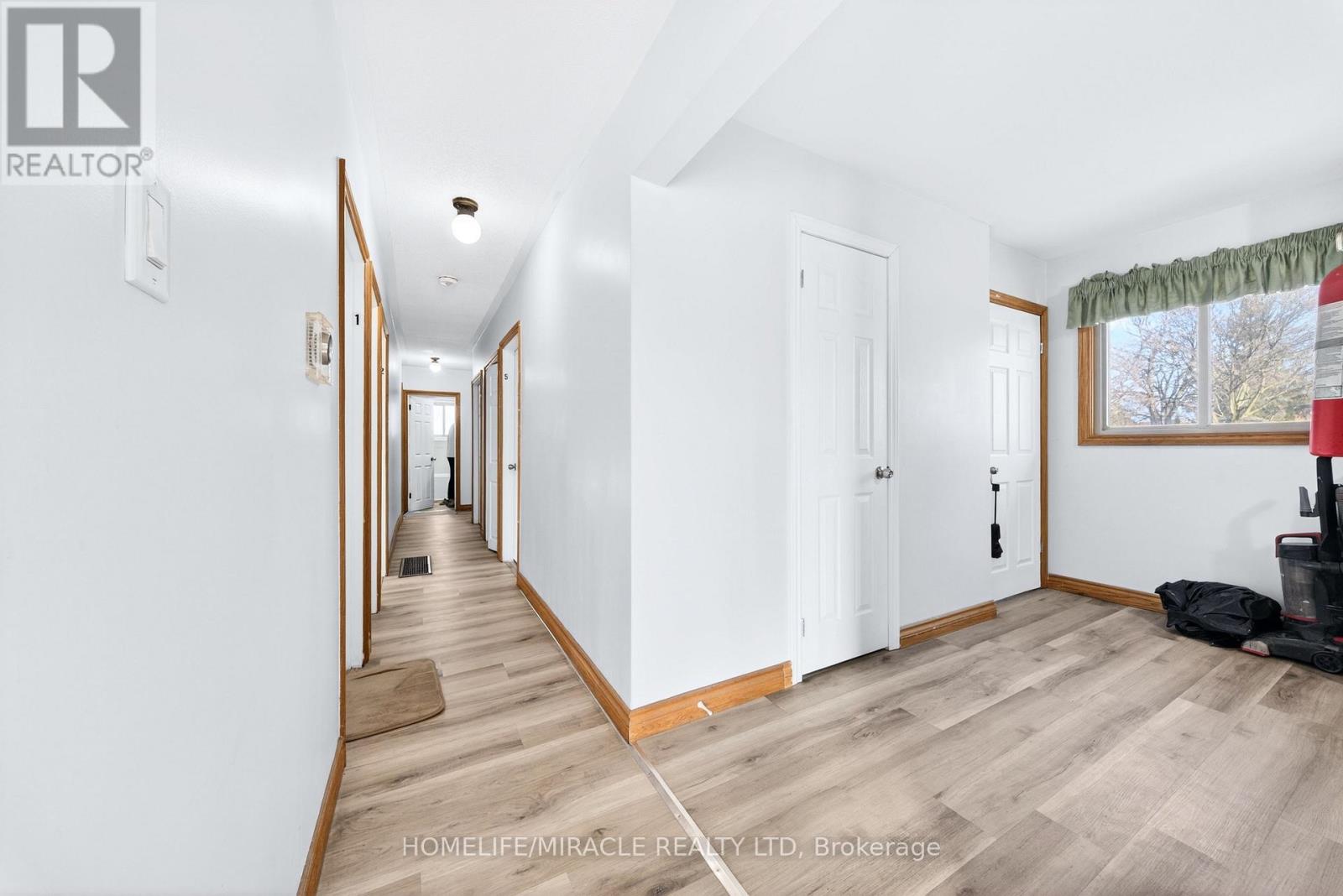 100 West 3rd Street, Hamilton, Ontario  L9C 3K5 - Photo 14 - X12680432