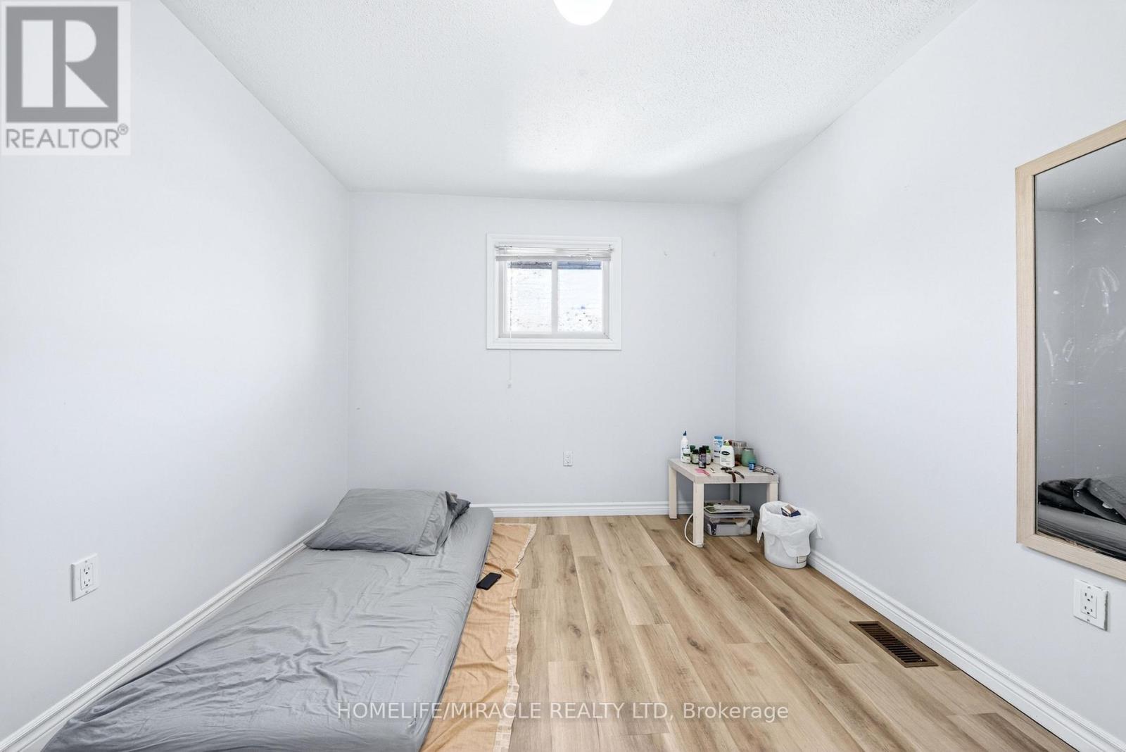 100 West 3rd Street, Hamilton, Ontario  L9C 3K5 - Photo 19 - X12680432