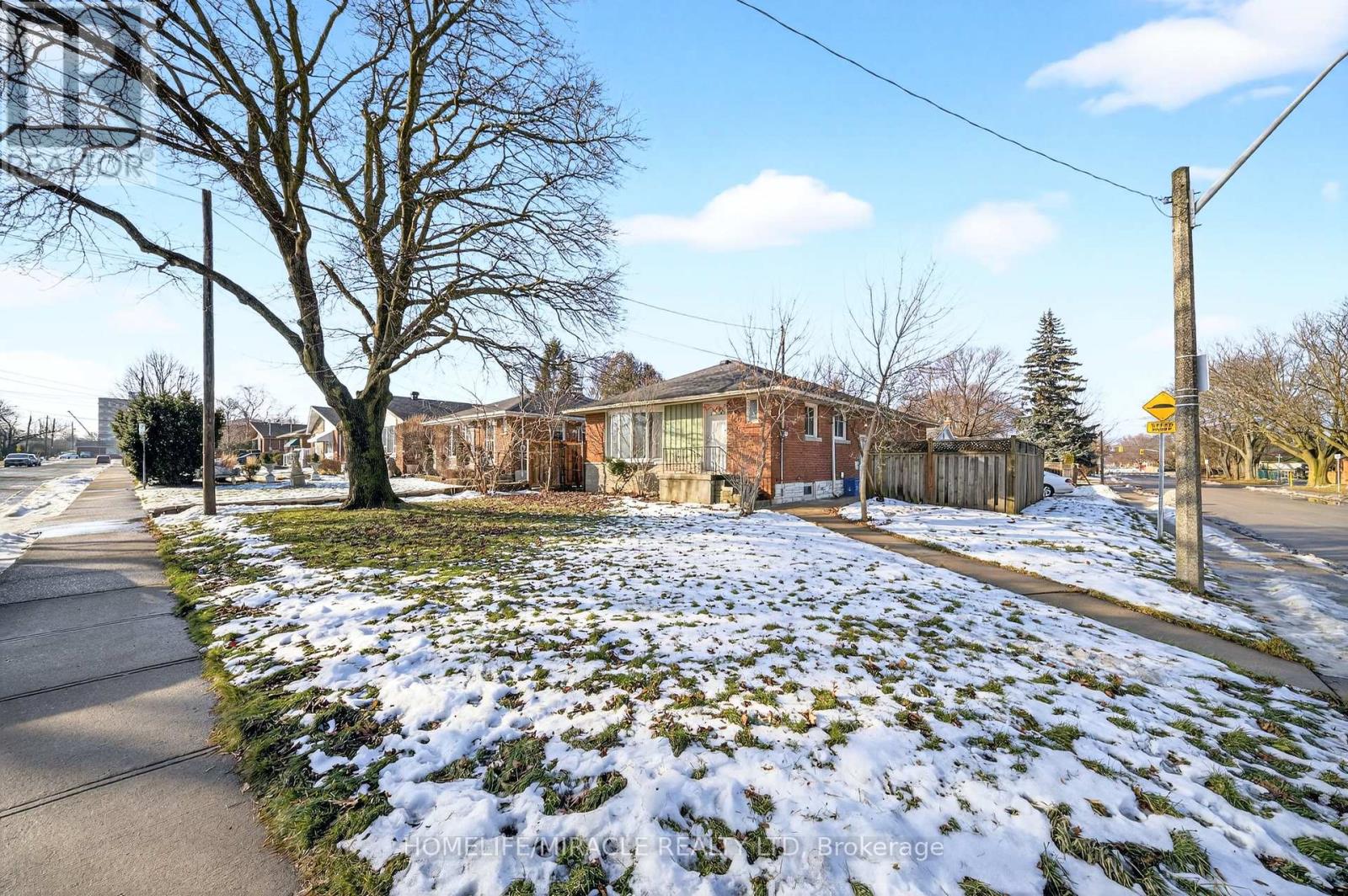 100 West 3rd Street, Hamilton, Ontario  L9C 3K5 - Photo 48 - X12680432