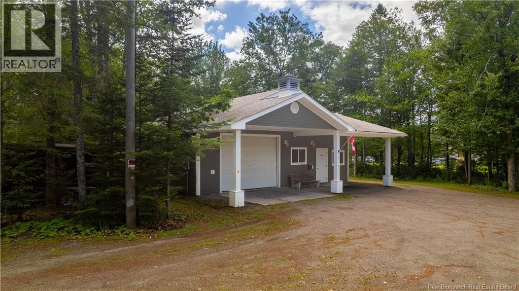 4389 Route 127, Chamcook, New Brunswick  E5B 2Z1 - Photo 2 - NB131842