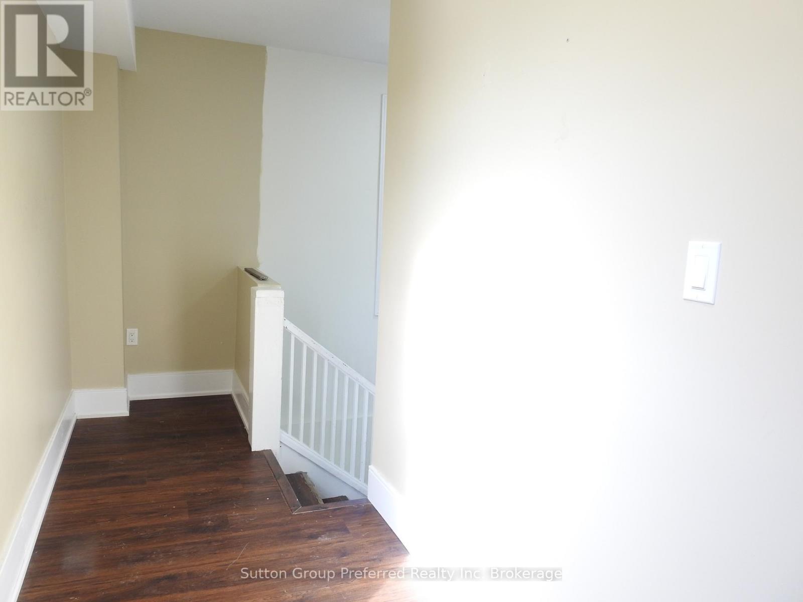 1792 Longwoods Road, Southwest Middlesex, Ontario  N0L 2N9 - Photo 17 - X12680444