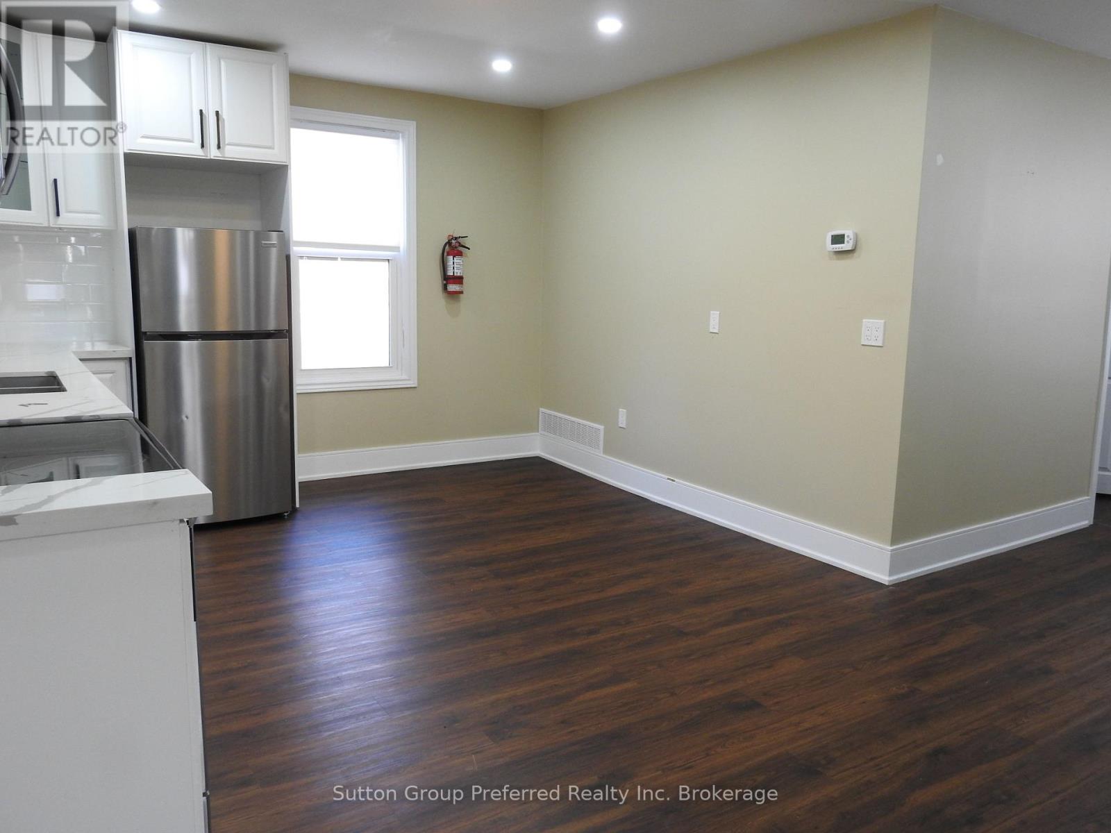 1792 Longwoods Road, Southwest Middlesex, Ontario  N0L 2N9 - Photo 21 - X12680444