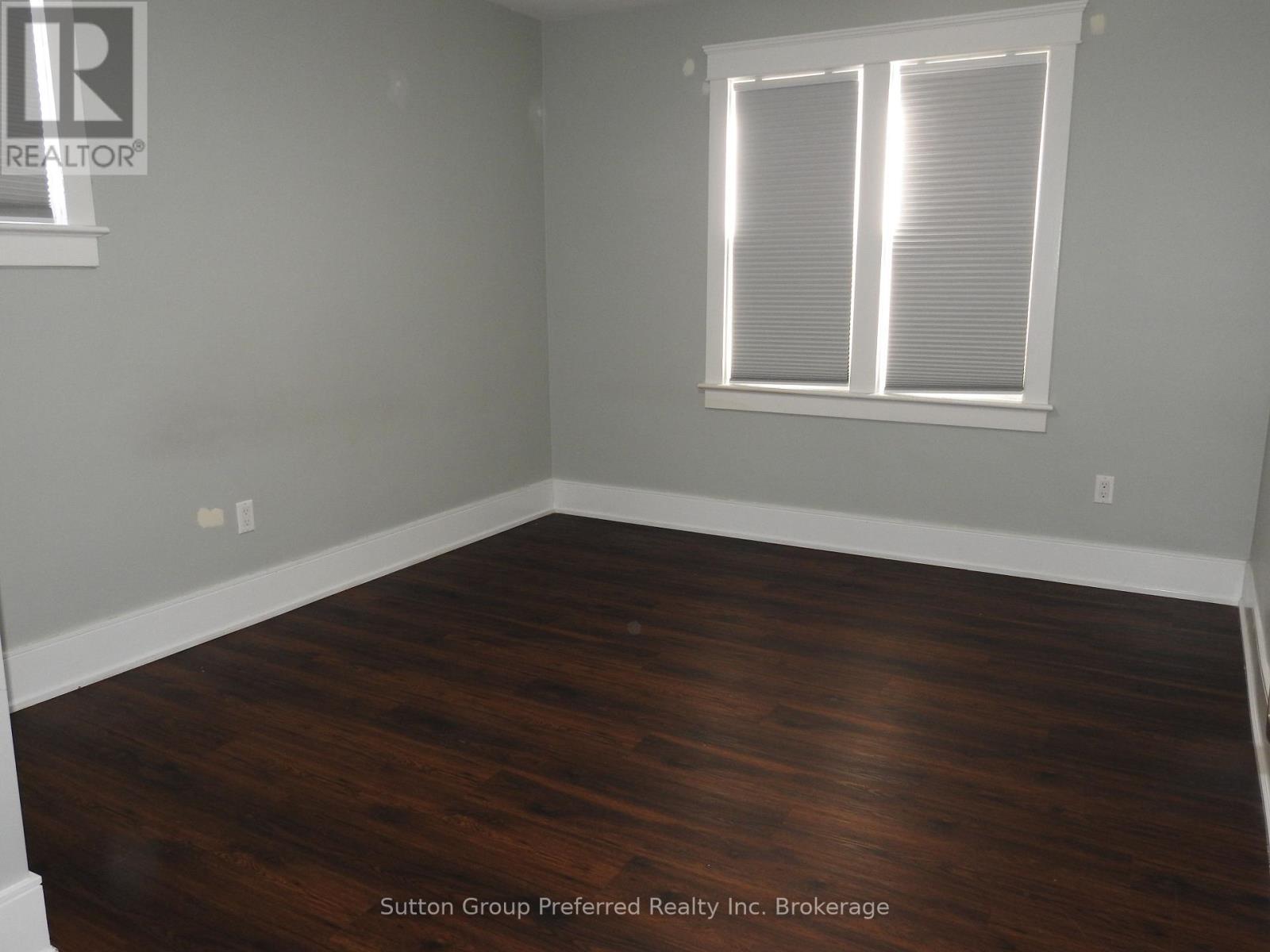 1792 Longwoods Road, Southwest Middlesex, Ontario  N0L 2N9 - Photo 31 - X12680444