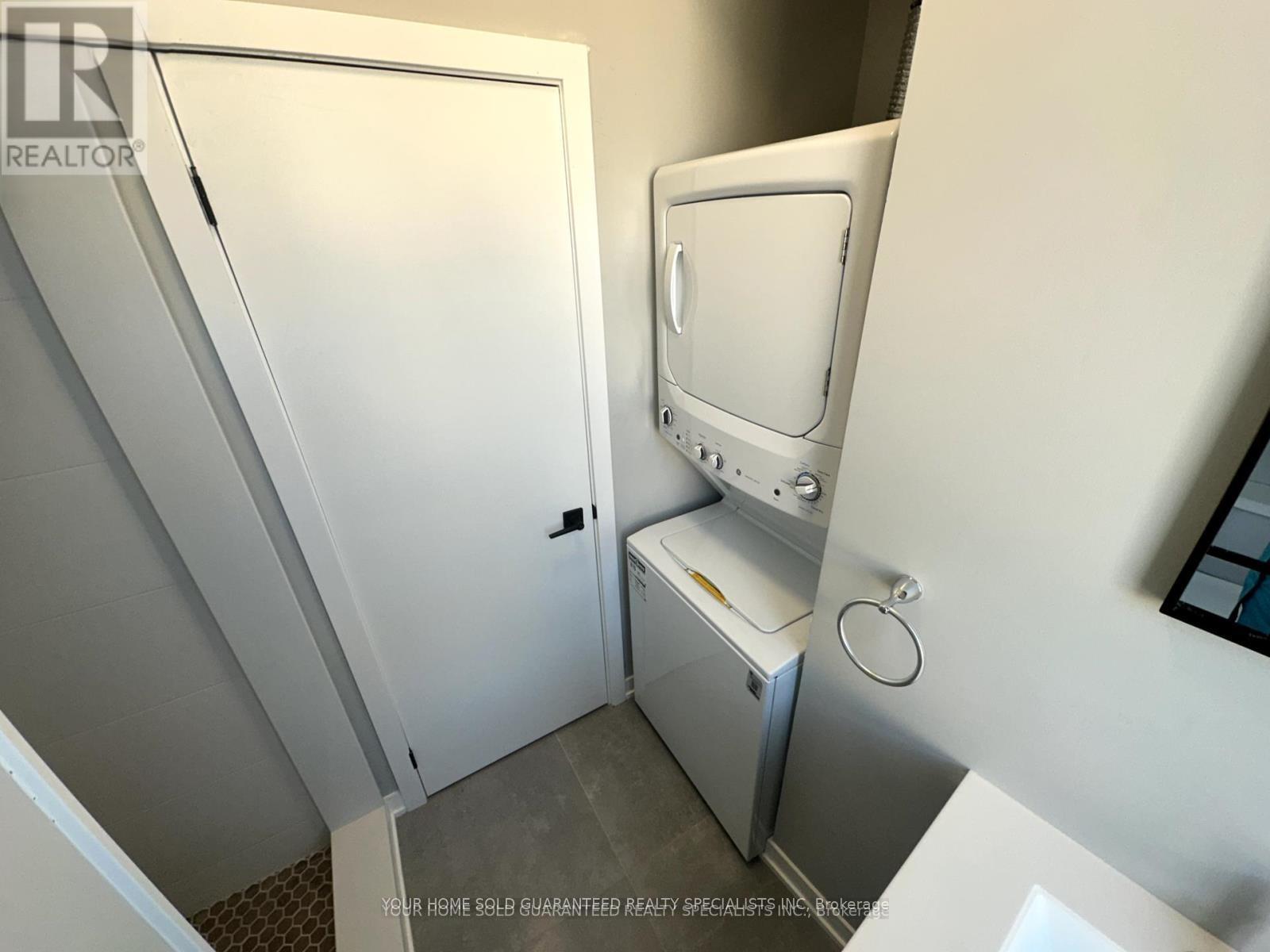 C - 9 Wellington Street E, Aurora, Ontario  L4G 1H4 - Photo 6 - N12680290