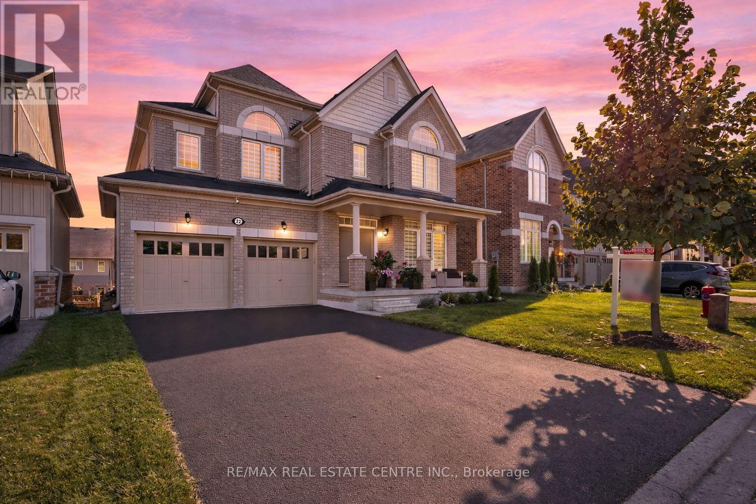 22 DREW BROWN BOULEVARD, Orangeville, Ontario