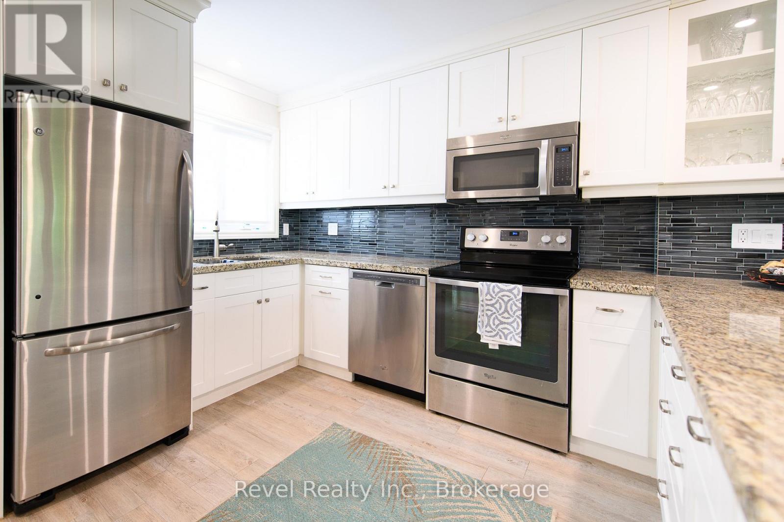 58 - 145 Fairway Crescent, Collingwood, Ontario  L9Y 5B4 - Photo 4 - S12680510