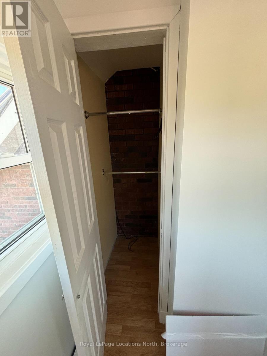 272 Ste Marie Street, Collingwood, Ontario  L9Y 3K7 - Photo 3 - S12680518