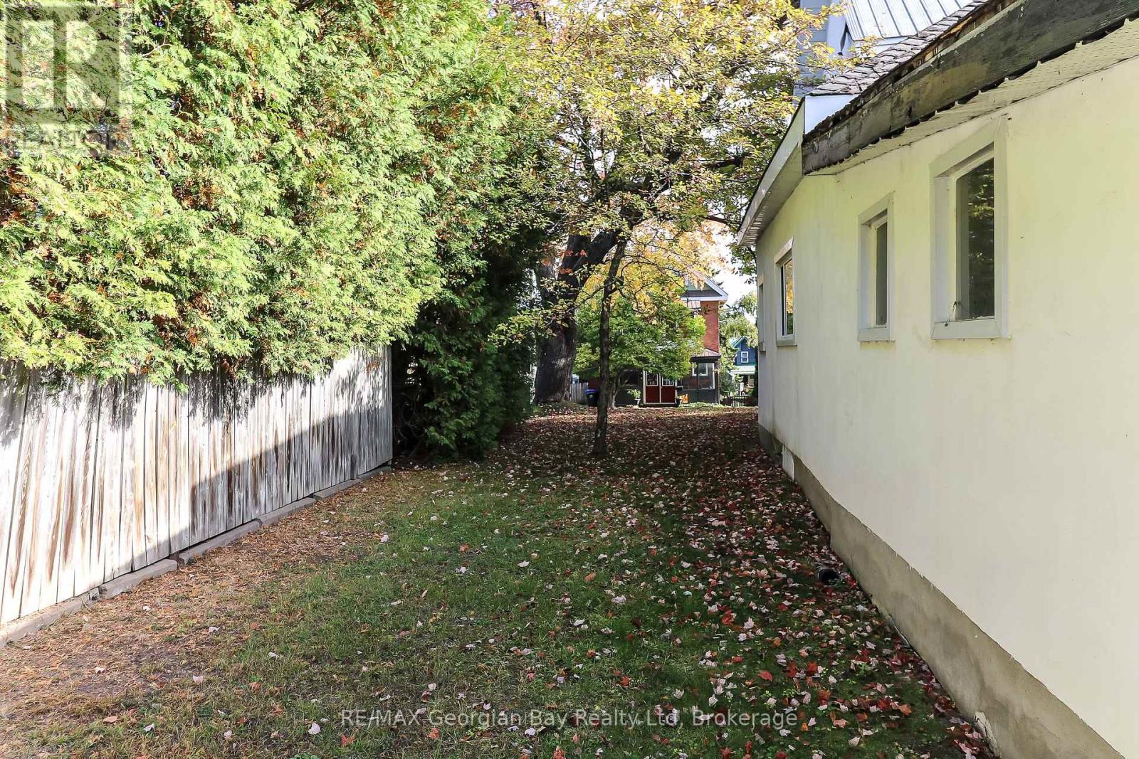 456 Queen Street, Midland, Ontario  L4R 3J4 - Photo 34 - S12680580