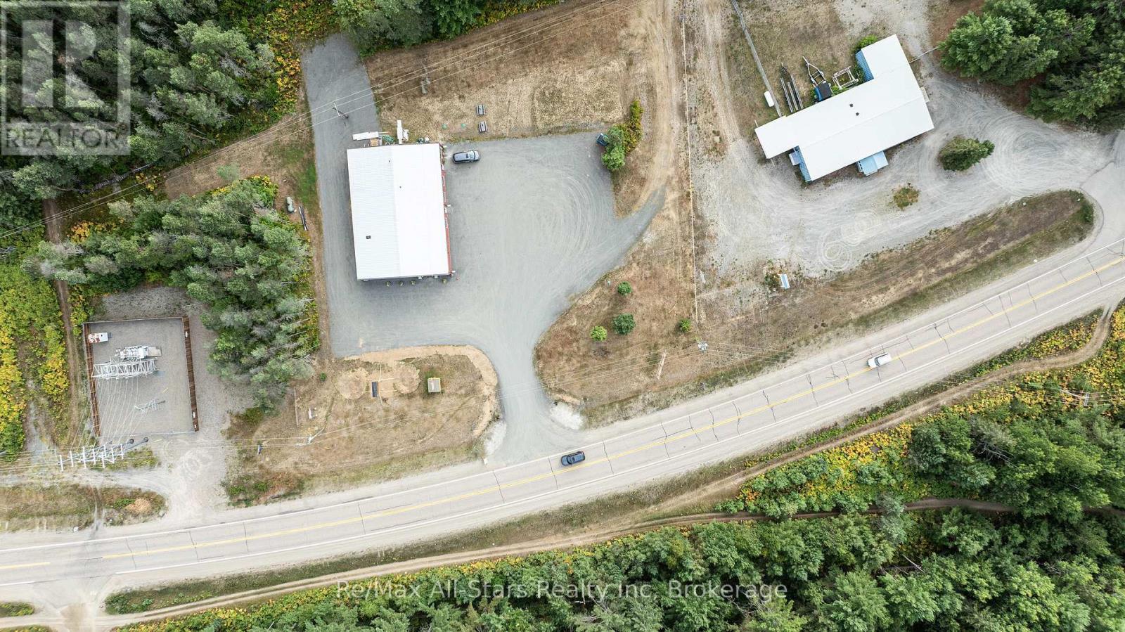 Unit 2 - 25754 35 Highway N Road S, Lake Of Bays, Ontario  P0A 1H0 - Photo 5 - X12680484