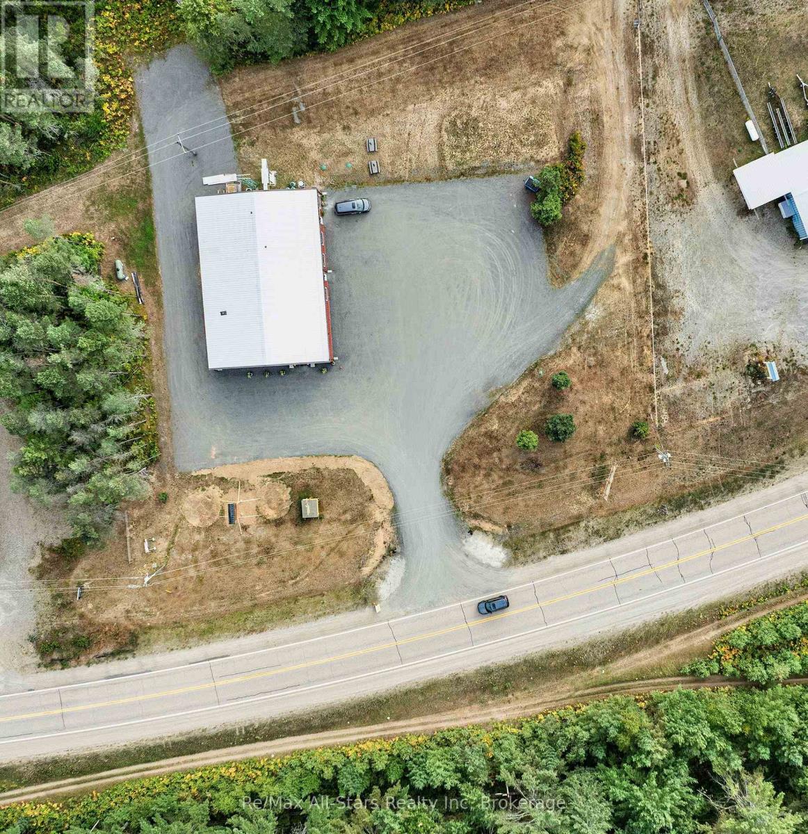 Unit 2 - 25754 35 Highway N Road S, Lake Of Bays, Ontario  P0A 1H0 - Photo 6 - X12680484