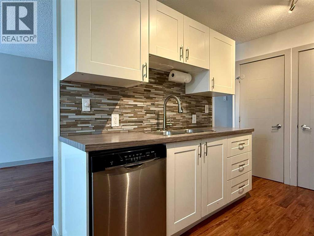 3, 5809 65 Street, Red Deer, Alberta  T4N 5P6 - Photo 3 - A2274512