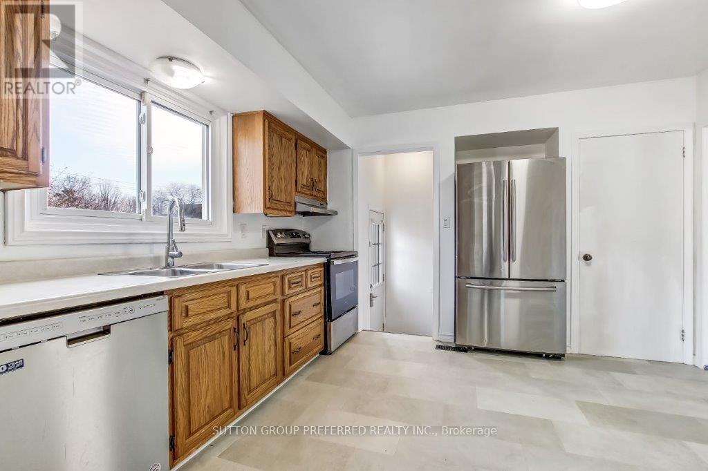 195 Myrtle Street, St. Thomas, Ontario  N5R 2G8 - Photo 4 - X12680550