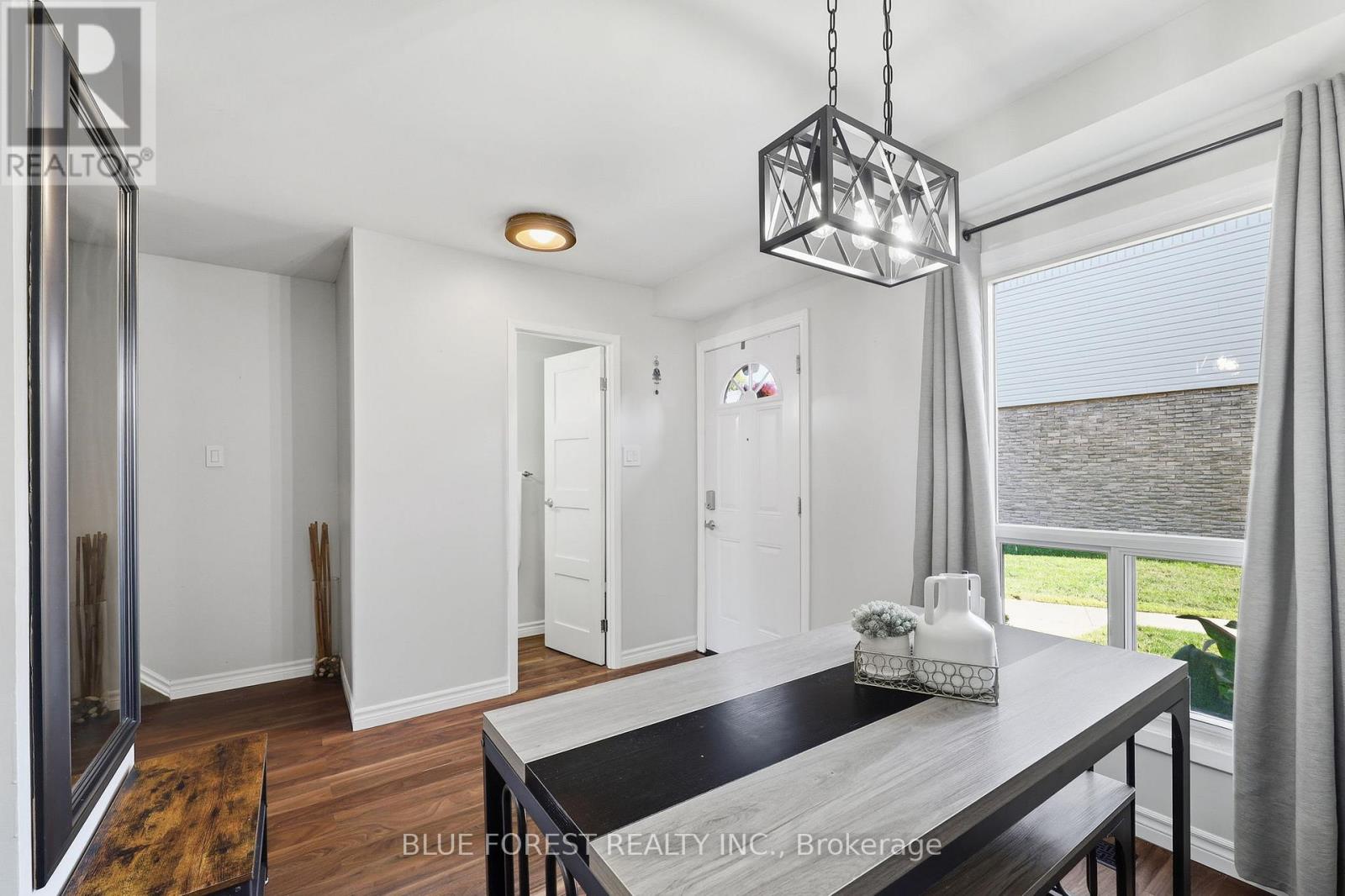 16 - 821 Southdale Road E, London South, Ontario  N6E 1V7 - Photo 3 - X12680566