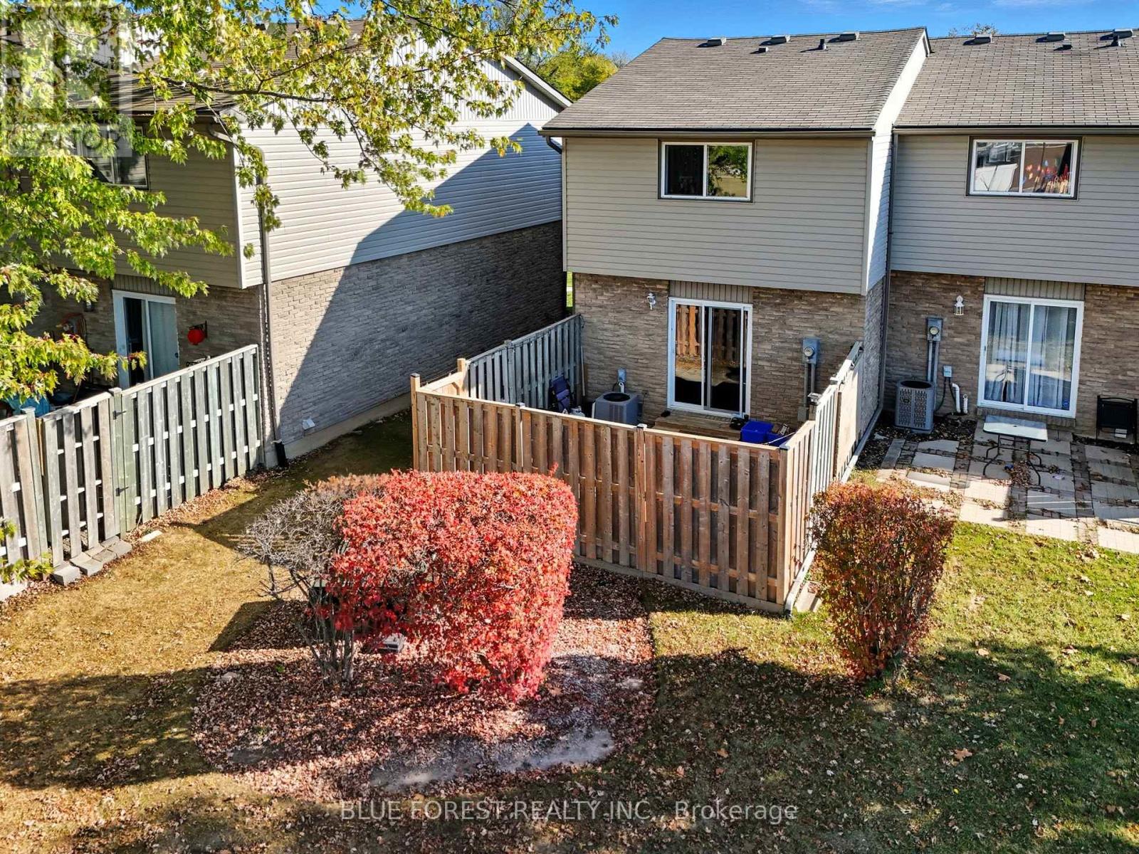 16 - 821 Southdale Road E, London South, Ontario  N6E 1V7 - Photo 31 - X12680566