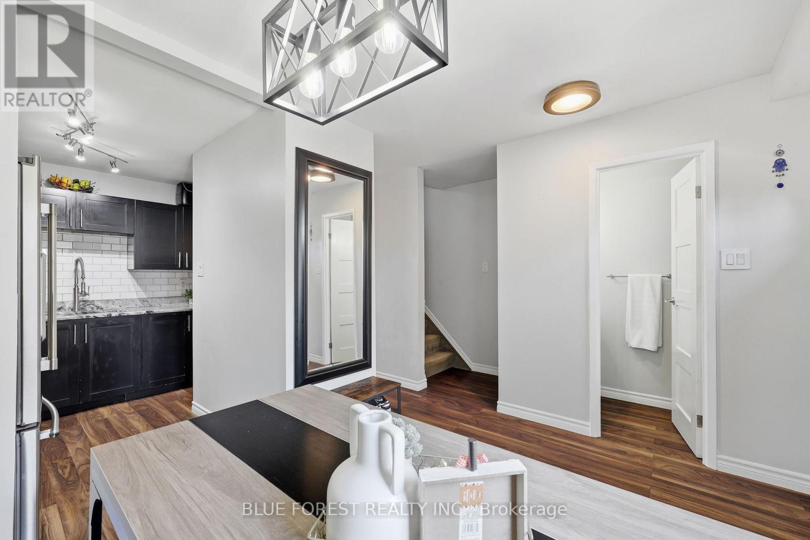 16 - 821 Southdale Road E, London South, Ontario  N6E 1V7 - Photo 4 - X12680566