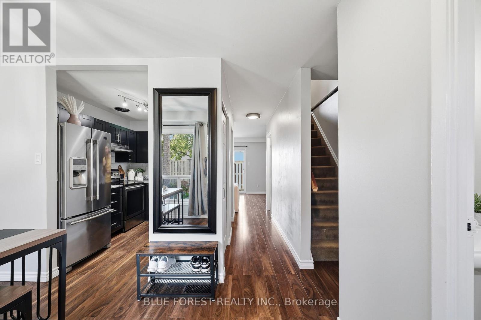 16 - 821 Southdale Road E, London South, Ontario  N6E 1V7 - Photo 5 - X12680566