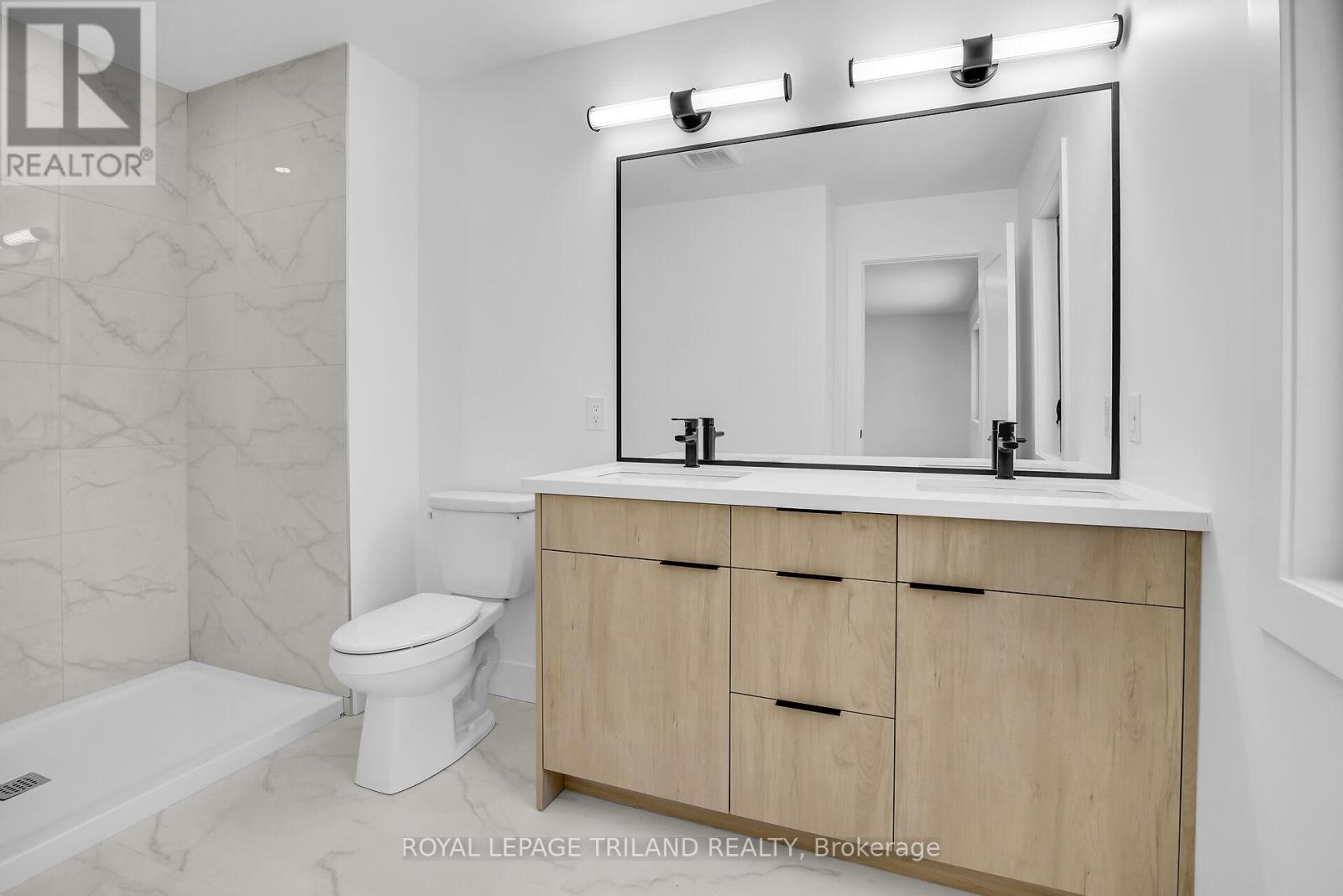 3853 Big Leaf Trail, London South, Ontario  N6P 0A3 - Photo 23 - X12680600