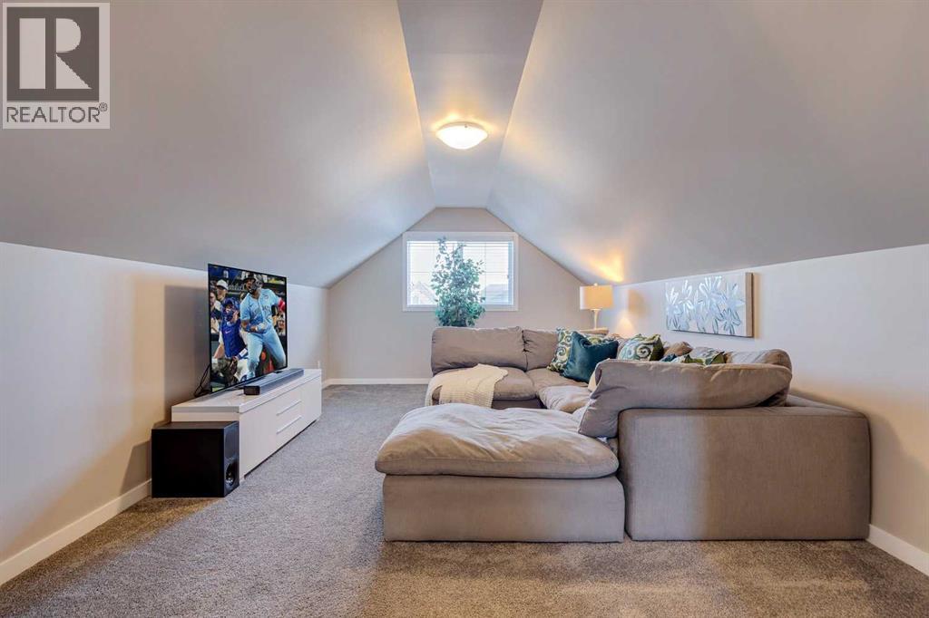 106 Magnolia Terrace Se, Calgary, Alberta  T3M 3G7 - Photo 31 - A2274742