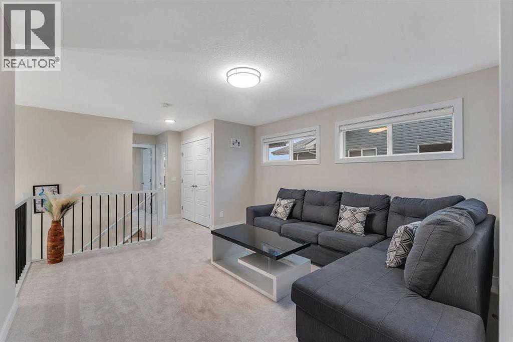 110 Waterford Road, Chestermere, Alberta  T1X 2P6 - Photo 19 - A2277694