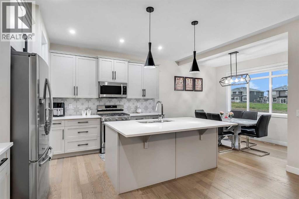 110 Waterford Road, Chestermere, Alberta  T1X 2P6 - Photo 7 - A2277694