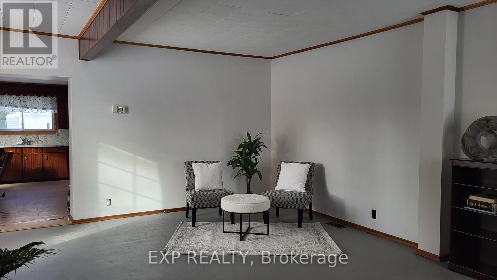 142 Hincks Avenue W, Renfrew, Ontario  K7V 3S9 - Photo 10 - X12680560