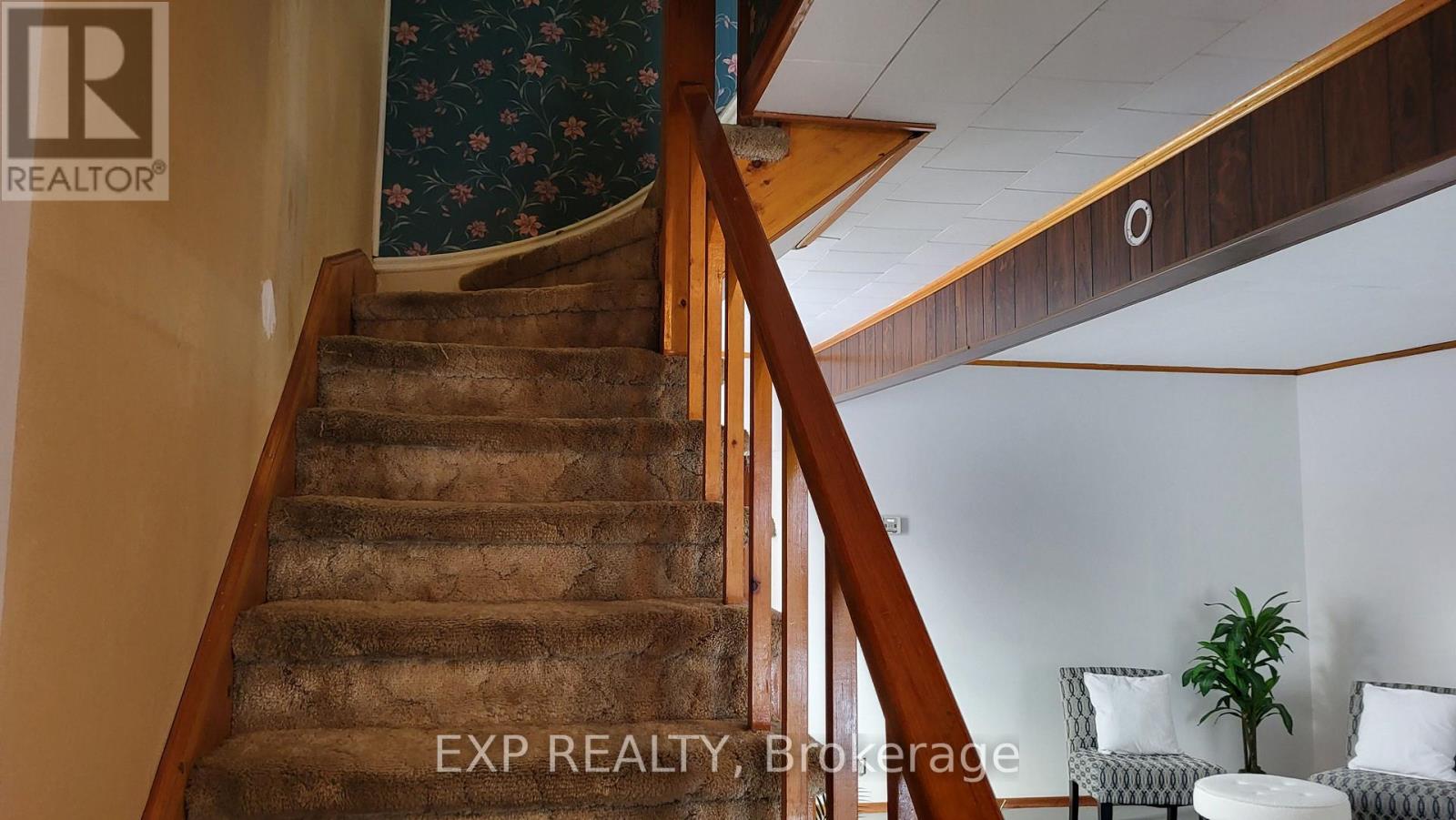 142 Hincks Avenue W, Renfrew, Ontario  K7V 3S9 - Photo 18 - X12680560