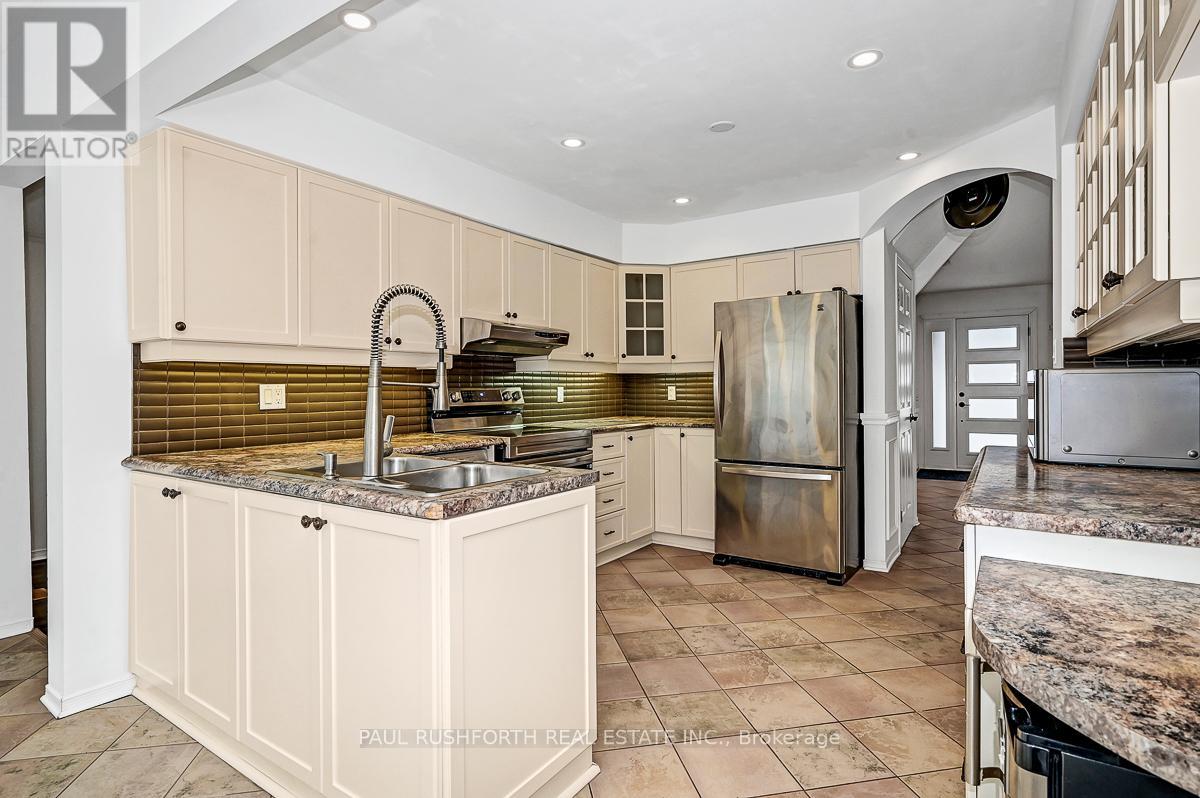 1 Acklam Terrace, Ottawa, Ontario  K2K 2H1 - Photo 11 - X12680446