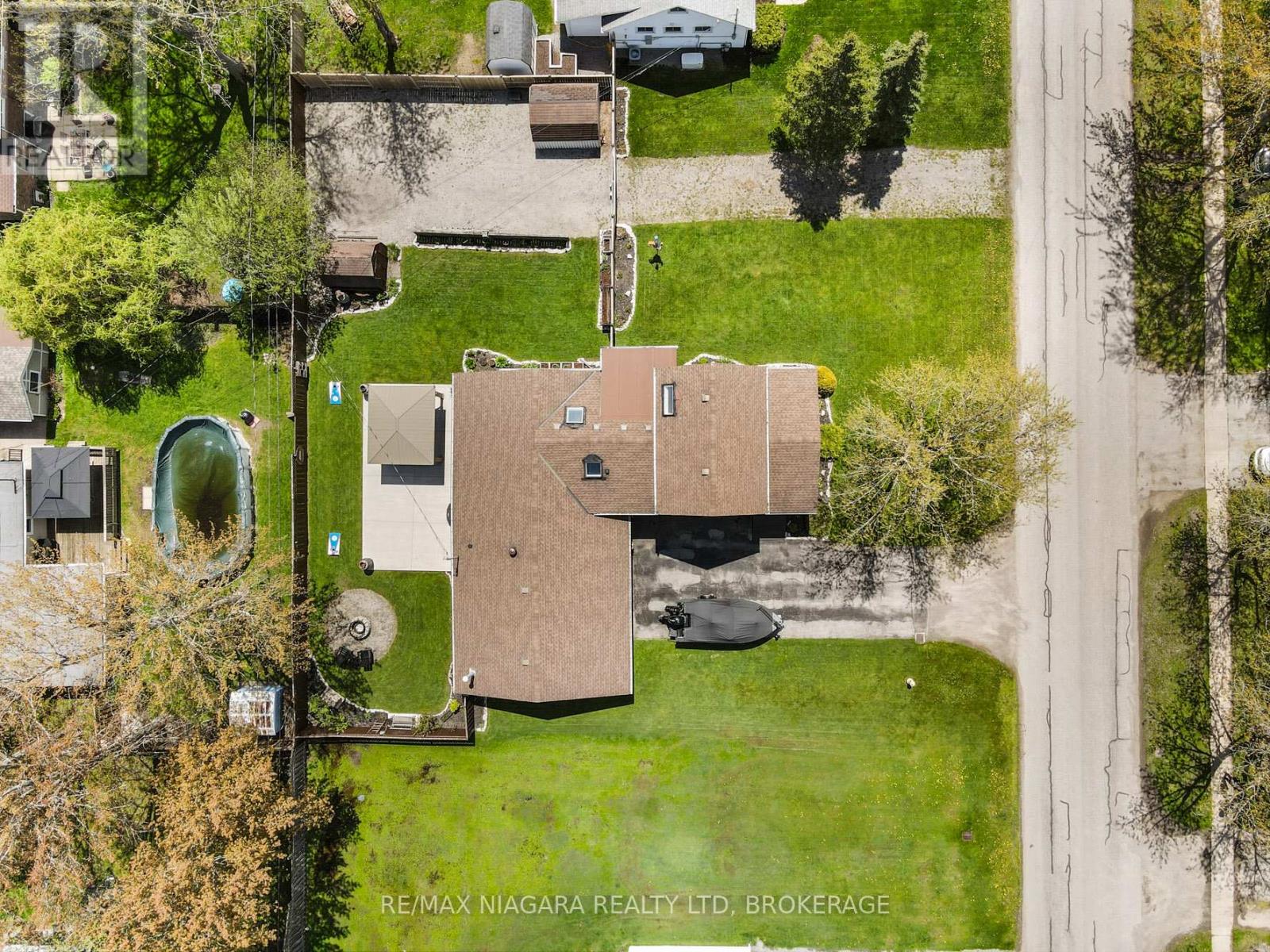 606 Scott Avenue, Fort Erie, Ontario  L2A 5G2 - Photo 41 - X12680606