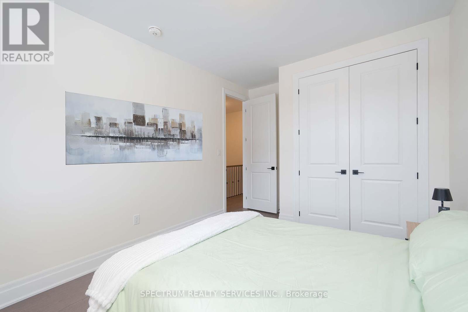 203 Grand Trunk Avenue, Vaughan, Ontario  L6A 5E5 - Photo 34 - N12596658