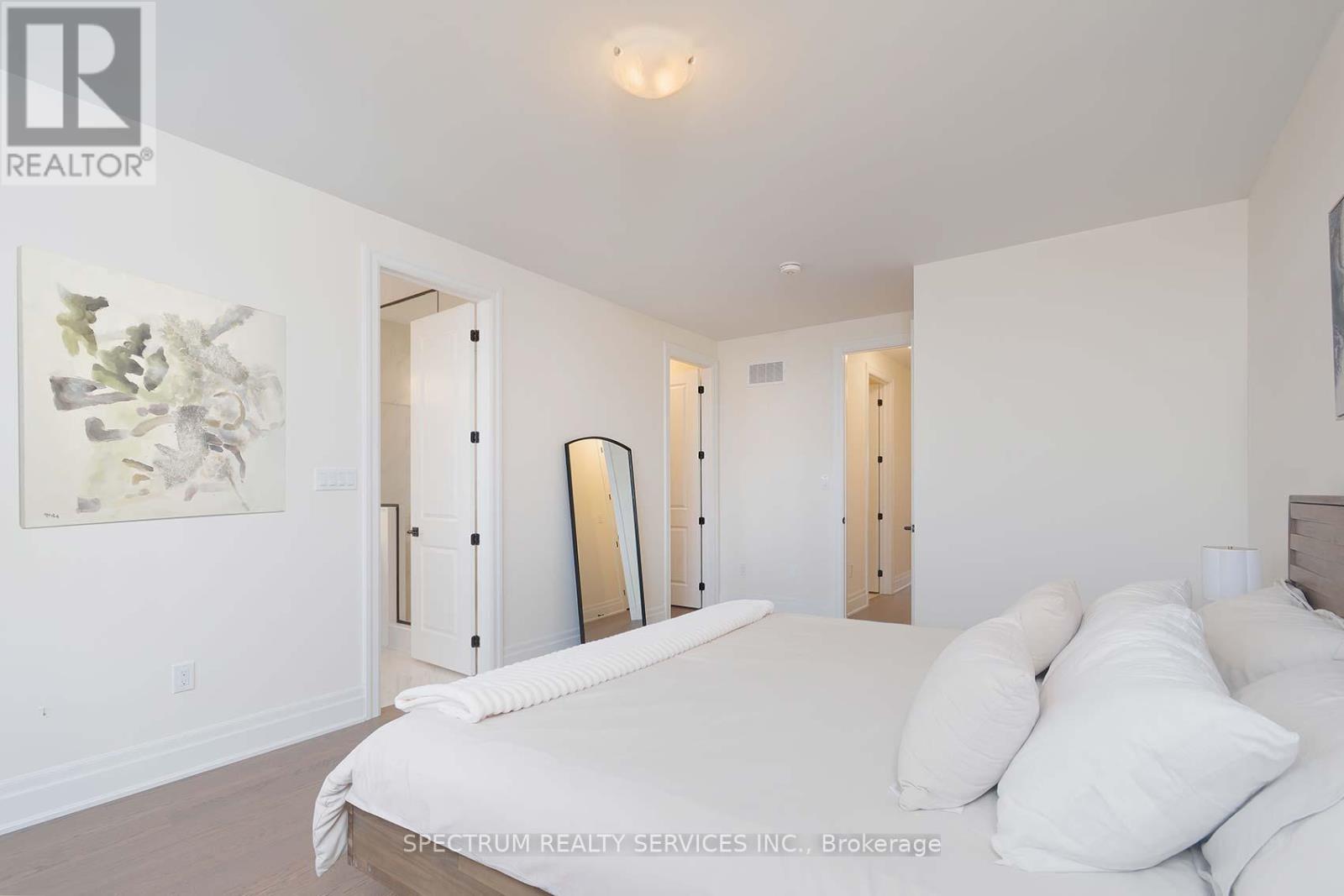 203 Grand Trunk Avenue, Vaughan, Ontario  L6A 5E5 - Photo 29 - N12596658