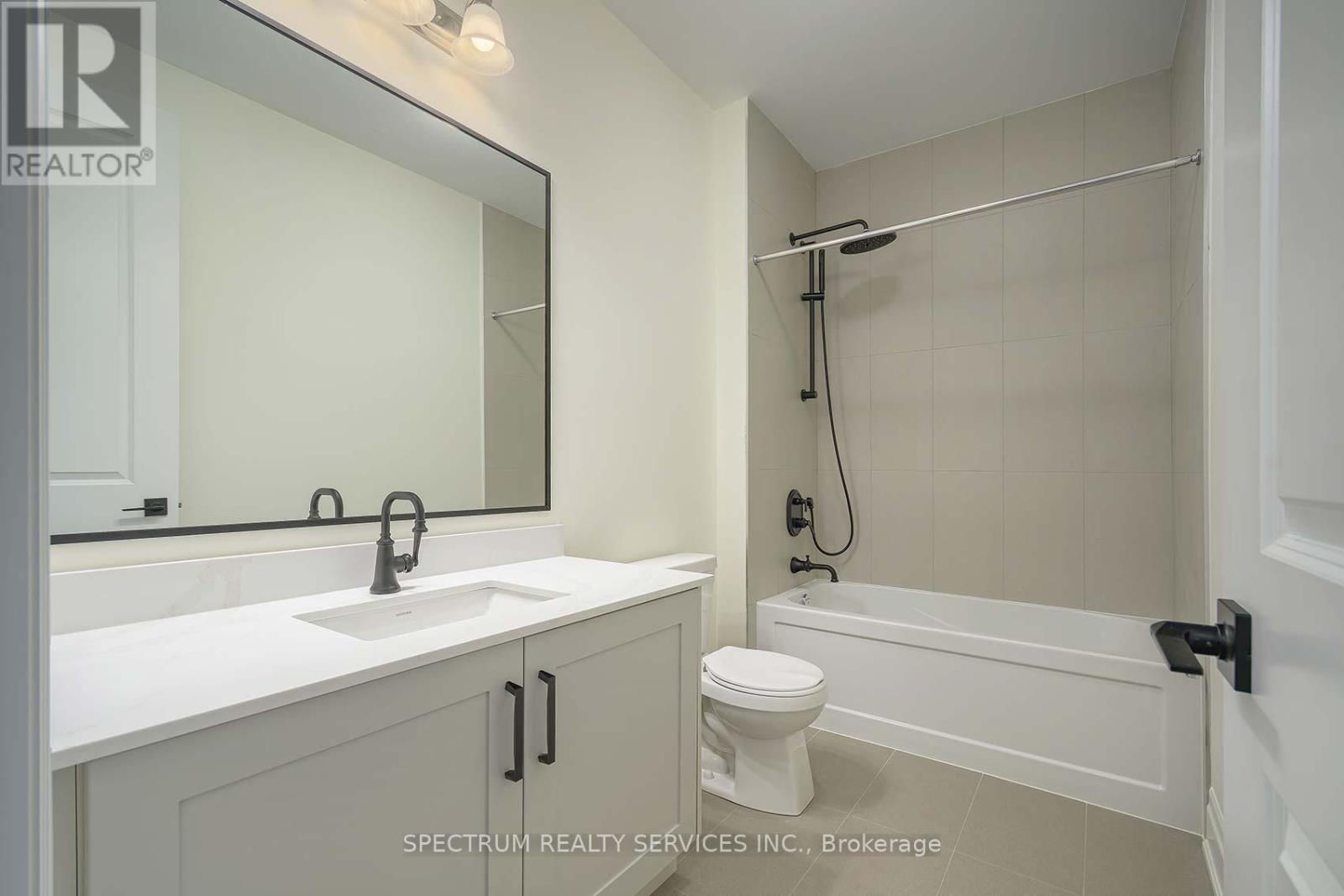 203 Grand Trunk Avenue, Vaughan, Ontario  L6A 5E5 - Photo 37 - N12596658