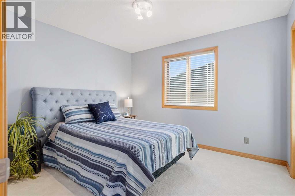 133 Royal Abbey Court Nw, Calgary, Alberta  T3G 4Y3 - Photo 28 - A2276926