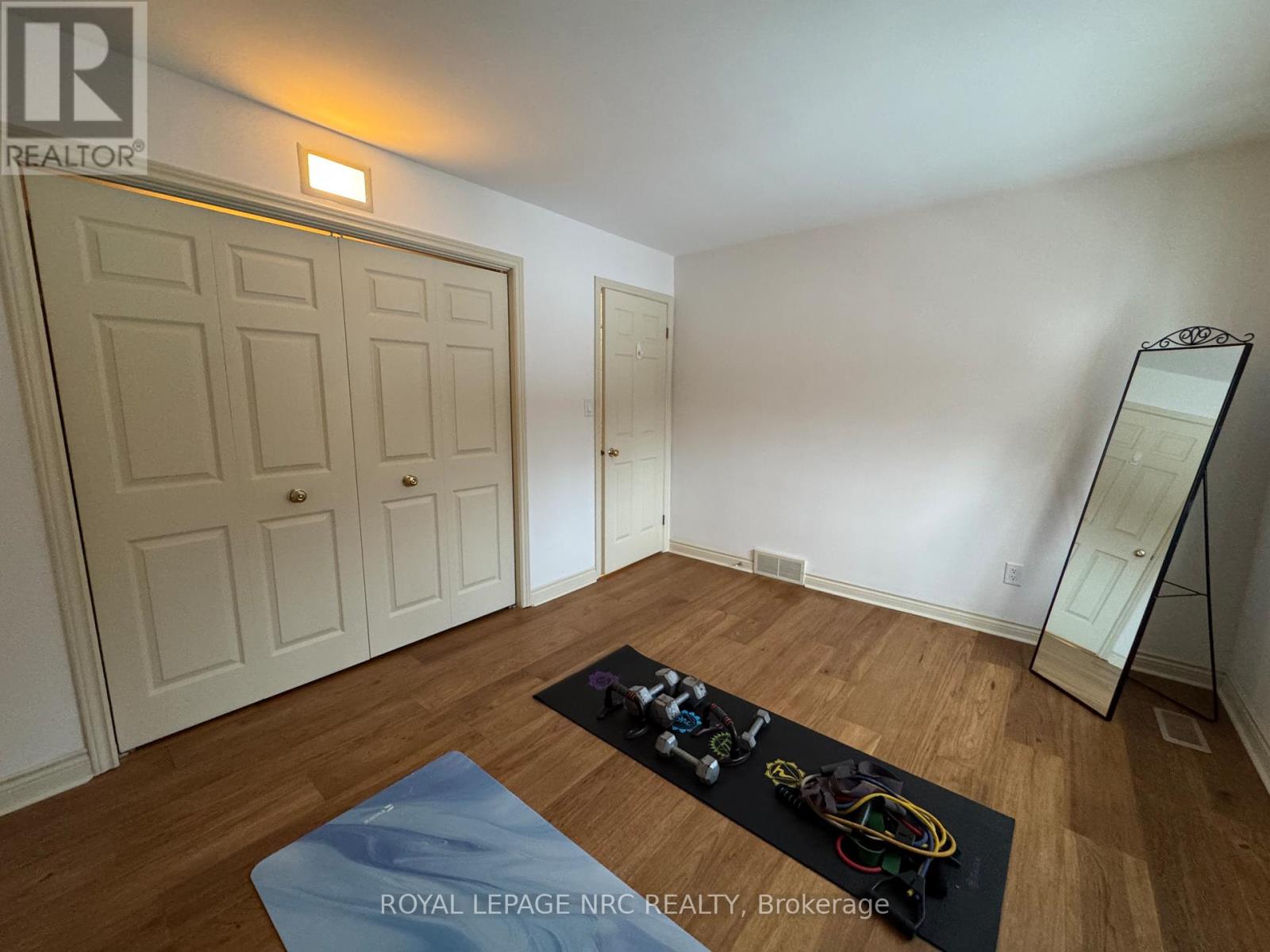 28 Forest Hill Crescent, Pelham, Ontario  L0S 1E1 - Photo 33 - X12661276