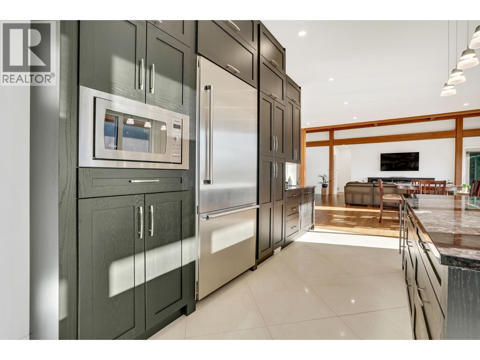 1024 Goat Ridge Drive, Britannia Beach, British Columbia  V8B 1J2 - Photo 15 - R3077724