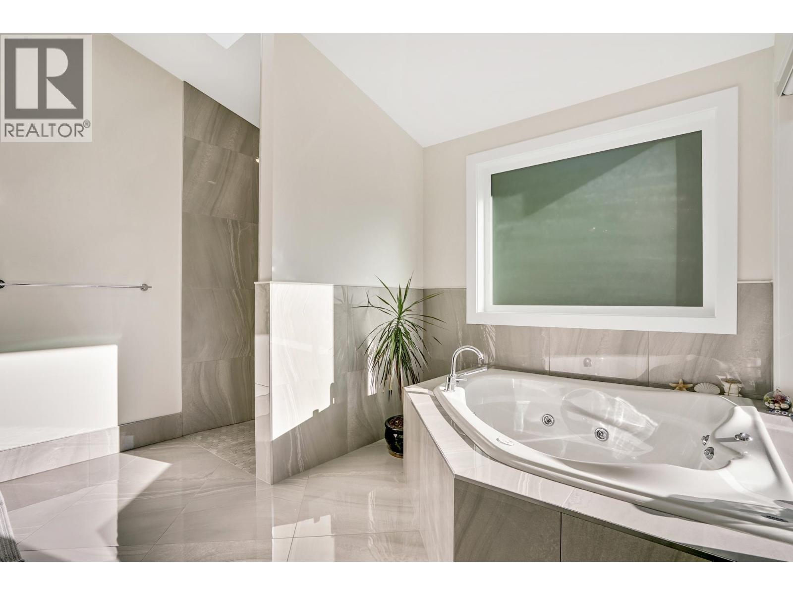 1024 Goat Ridge Drive, Britannia Beach, British Columbia  V8B 1J2 - Photo 23 - R3077724