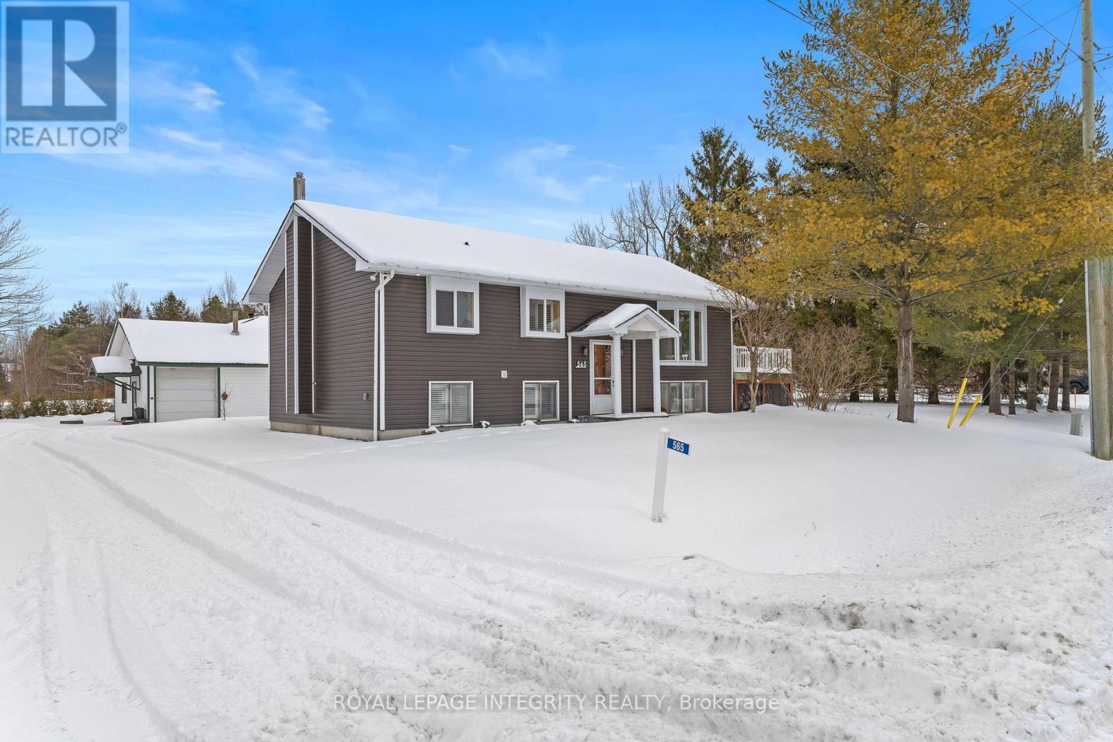 565 VINETTE ROAD, Clarence-Rockland, Ontario