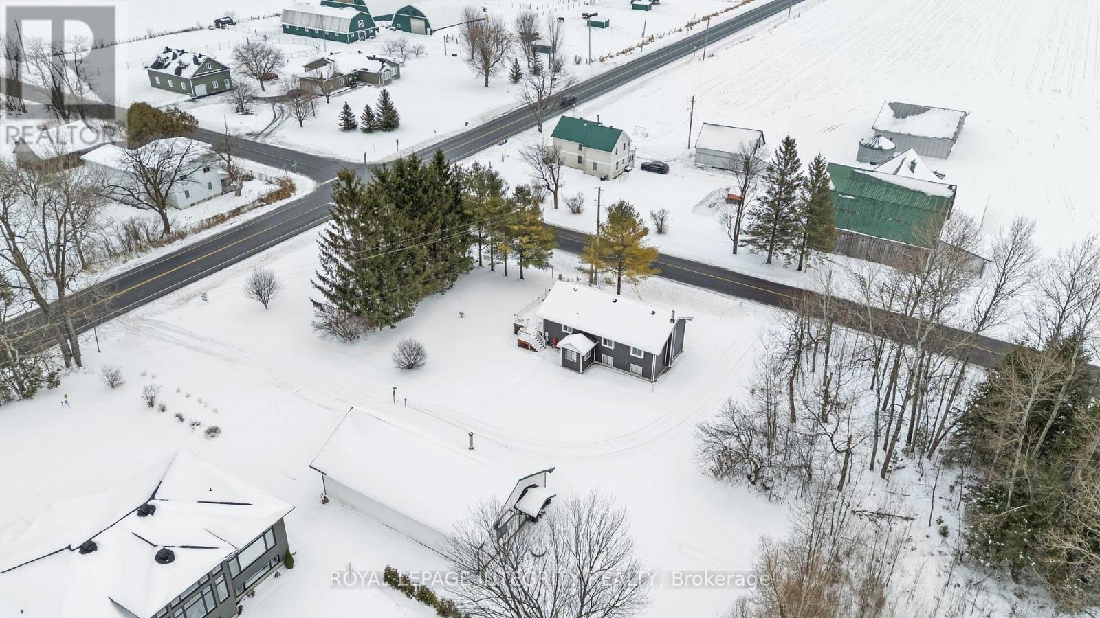 565 Vinette Road, Clarence-Rockland, Ontario  K0A 2A0 - Photo 38 - X12666076