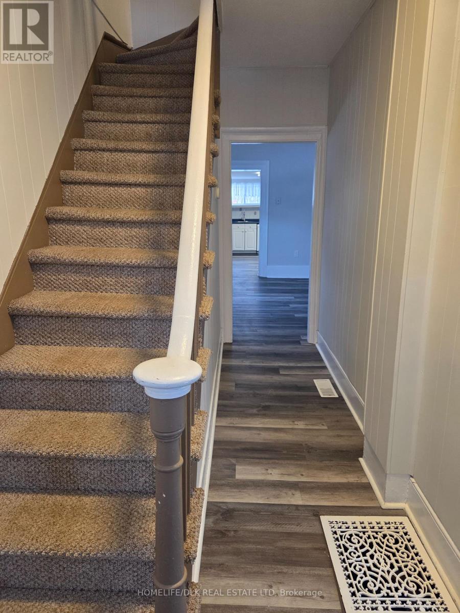 103 John Street, Brockville, Ontario  K6V 5B3 - Photo 14 - X12680486